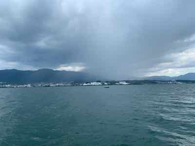 8月12日琵琶湖ガイドは日替わりパターンに苦戦しゲリラ豪雨と雷にもヤラレて更に苦戦