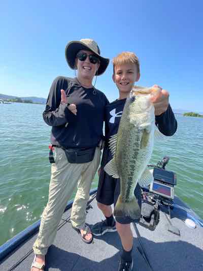 Lake Biwa Bass Fishing Guide Page for Overseas Travelers